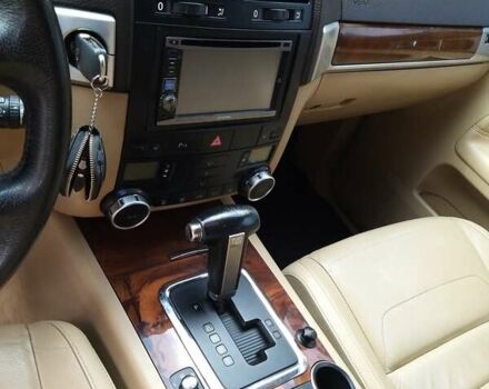 Черный Фольксваген Туарег, объемом двигателя 0 л и пробегом 218 тыс. км за 11900 $, фото 16 на Automoto.ua