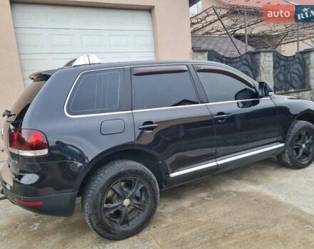 Черный Фольксваген Туарег, объемом двигателя 3 л и пробегом 258 тыс. км за 10500 $, фото 3 на Automoto.ua