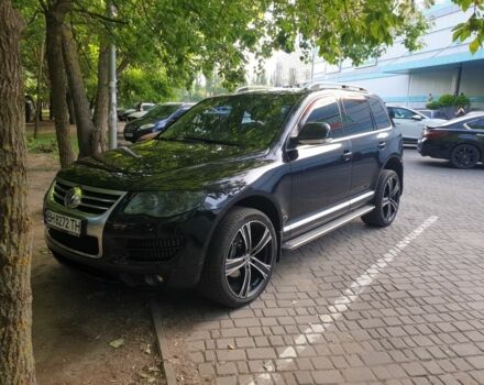 Чорний Фольксваген Туарег, об'ємом двигуна 3 л та пробігом 205 тис. км за 12000 $, фото 6 на Automoto.ua