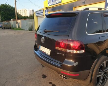Чорний Фольксваген Туарег, об'ємом двигуна 3 л та пробігом 205 тис. км за 12000 $, фото 3 на Automoto.ua