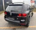 Фольксваген Туарег 2007 в Ирпене на Automoto.ua Черный Фольксваген Туарег, объемом двигателя 3 л и пробегом 359 тыс. км за 5500 $, фото 6 на Automoto.ua