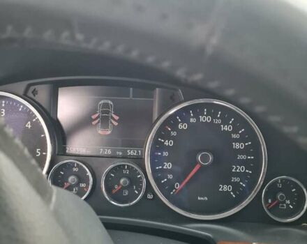 Черный Фольксваген Туарег, объемом двигателя 3 л и пробегом 258 тыс. км за 10500 $, фото 20 на Automoto.ua