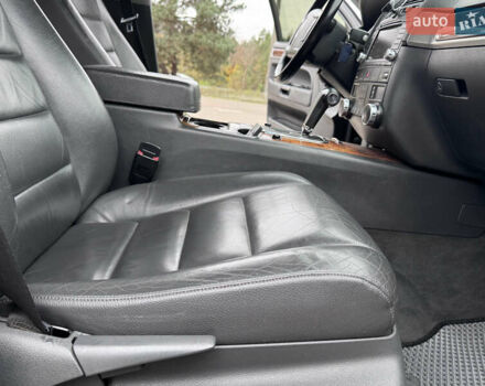 Черный Фольксваген Туарег, объемом двигателя 2.97 л и пробегом 294 тыс. км за 10508 $, фото 23 на Automoto.ua