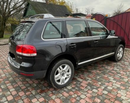 Черный Фольксваген Туарег, объемом двигателя 3 л и пробегом 270 тыс. км за 6500 $, фото 3 на Automoto.ua