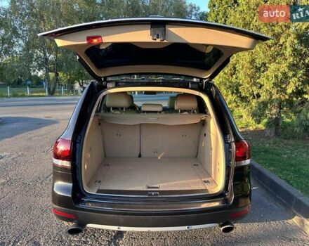 Черный Фольксваген Туарег, объемом двигателя 2.5 л и пробегом 317 тыс. км за 11500 $, фото 10 на Automoto.ua