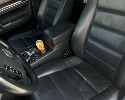 Фольксваген Туарег 2007 в Малине на Automoto.ua Черный Фольксваген Туарег, объемом двигателя 3 л и пробегом 280 тыс. км за 12000 $, фото 8 на Automoto.ua