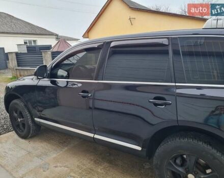 Черный Фольксваген Туарег, объемом двигателя 3 л и пробегом 258 тыс. км за 10500 $, фото 2 на Automoto.ua