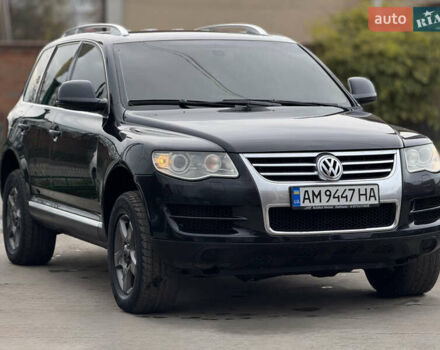Черный Фольксваген Туарег, объемом двигателя 3 л и пробегом 333 тыс. км за 9950 $, фото 5 на Automoto.ua