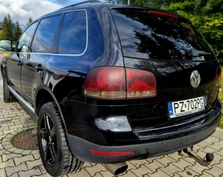 Черный Фольксваген Туарег, объемом двигателя 3 л и пробегом 290 тыс. км за 3200 $, фото 3 на Automoto.ua