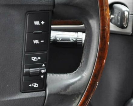 Черный Фольксваген Туарег, объемом двигателя 3 л и пробегом 335 тыс. км за 9803 $, фото 30 на Automoto.ua