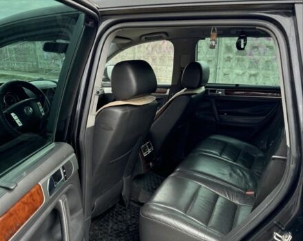 Черный Фольксваген Туарег, объемом двигателя 3.2 л и пробегом 3 тыс. км за 2750 $, фото 5 на Automoto.ua