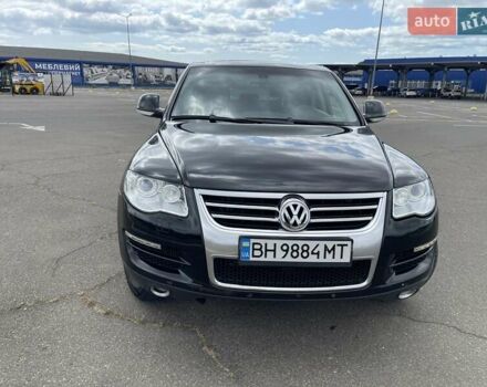 Чорний Фольксваген Туарег, об'ємом двигуна 2.97 л та пробігом 345 тис. км за 11500 $, фото 1 на Automoto.ua