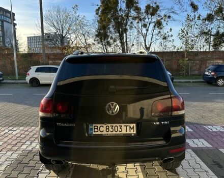 Чорний Фольксваген Туарег, об'ємом двигуна 3 л та пробігом 375 тис. км за 10500 $, фото 1 на Automoto.ua