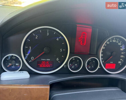 Чорний Фольксваген Туарег, об'ємом двигуна 2.97 л та пробігом 330 тис. км за 10500 $, фото 21 на Automoto.ua