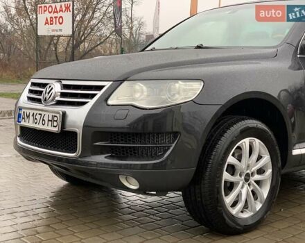 Черный Фольксваген Туарег, объемом двигателя 3 л и пробегом 351 тыс. км за 11999 $, фото 10 на Automoto.ua