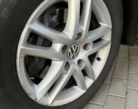 Черный Фольксваген Туарег, объемом двигателя 3 л и пробегом 230 тыс. км за 10200 $, фото 42 на Automoto.ua