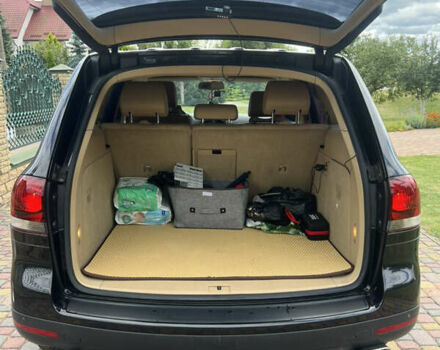 Черный Фольксваген Туарег, объемом двигателя 3 л и пробегом 244 тыс. км за 11700 $, фото 6 на Automoto.ua