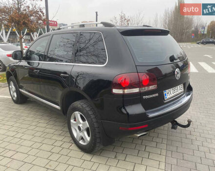 Черный Фольксваген Туарег, объемом двигателя 3 л и пробегом 273 тыс. км за 10500 $, фото 26 на Automoto.ua