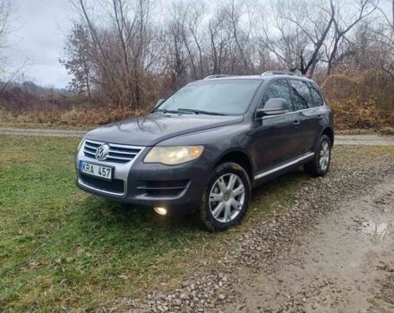 Чорний Фольксваген Туарег, об'ємом двигуна 3 л та пробігом 349 тис. км за 6500 $, фото 3 на Automoto.ua