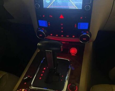 Черный Фольксваген Туарег, объемом двигателя 3.6 л и пробегом 159 тыс. км за 10500 $, фото 2 на Automoto.ua