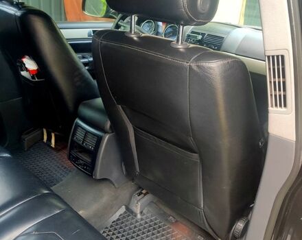 Чорний Фольксваген Туарег, об'ємом двигуна 3 л та пробігом 345 тис. км за 10500 $, фото 7 на Automoto.ua