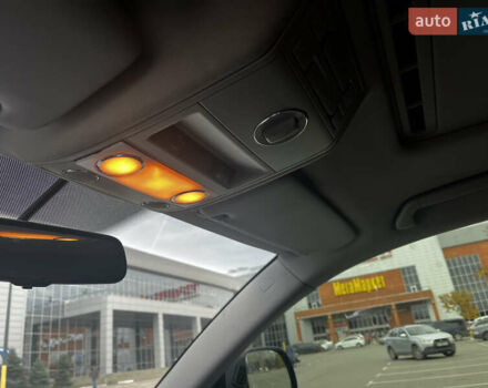 Черный Фольксваген Туарег, объемом двигателя 4.9 л и пробегом 252 тыс. км за 13800 $, фото 47 на Automoto.ua