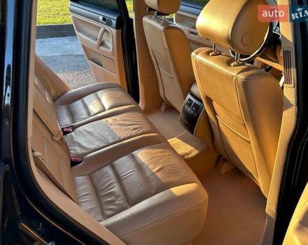 Черный Фольксваген Туарег, объемом двигателя 2.5 л и пробегом 317 тыс. км за 11500 $, фото 16 на Automoto.ua