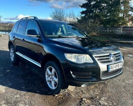 Черный Фольксваген Туарег, объемом двигателя 3 л и пробегом 266 тыс. км за 11500 $, фото 2 на Automoto.ua