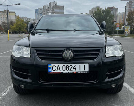 Черный Фольксваген Туарег, объемом двигателя 4.9 л и пробегом 252 тыс. км за 13800 $, фото 64 на Automoto.ua