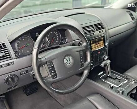 Чорний Фольксваген Туарег, об'ємом двигуна 0 л та пробігом 176 тис. км за 2500 $, фото 2 на Automoto.ua