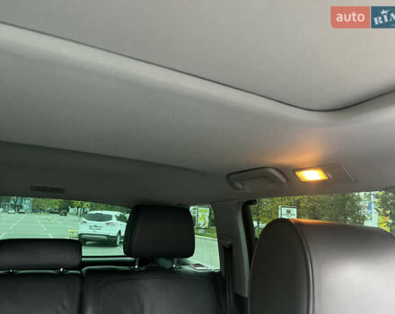 Черный Фольксваген Туарег, объемом двигателя 4.9 л и пробегом 252 тыс. км за 13800 $, фото 49 на Automoto.ua