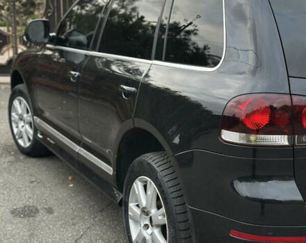 Черный Фольксваген Туарег, объемом двигателя 4.9 л и пробегом 340 тыс. км за 7900 $, фото 7 на Automoto.ua