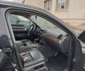 Черный Фольксваген Туарег, объемом двигателя 3.6 л и пробегом 270 тыс. км за 10000 $, фото 5 на Automoto.ua