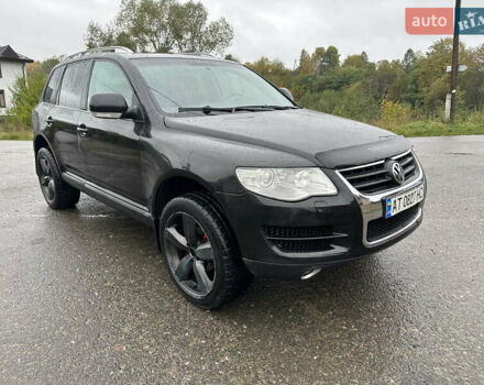 Фольксваген Туарег 2007 в Надворной на Automoto.ua Черный Фольксваген Туарег, объемом двигателя 2.46 л и пробегом 271 тыс. км за 8990 $, фото 2 на Automoto.ua