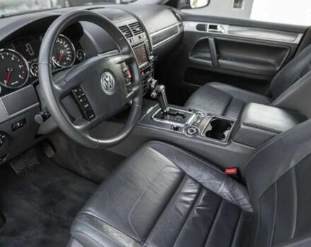 Чорний Фольксваген Туарег, об'ємом двигуна 0 л та пробігом 237 тис. км за 4000 $, фото 2 на Automoto.ua
