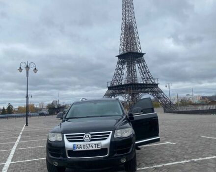 Чорний Фольксваген Туарег, об'ємом двигуна 3 л та пробігом 207 тис. км за 12000 $, фото 1 на Automoto.ua