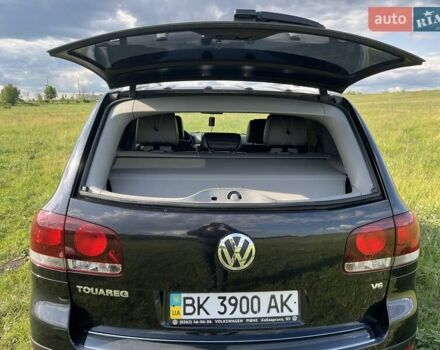 Чорний Фольксваген Туарег, об'ємом двигуна 3.6 л та пробігом 218 тис. км за 10500 $, фото 5 на Automoto.ua