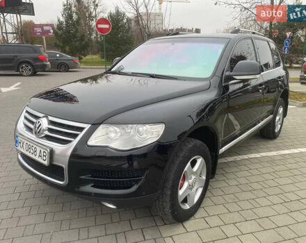 Черный Фольксваген Туарег, объемом двигателя 3 л и пробегом 273 тыс. км за 10500 $, фото 21 на Automoto.ua