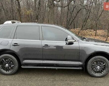 Черный Фольксваген Туарег, объемом двигателя 3 л и пробегом 239 тыс. км за 10300 $, фото 3 на Automoto.ua
