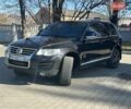 Черный Фольксваген Туарег, объемом двигателя 4.2 л и пробегом 286 тыс. км за 8999 $, фото 2 на Automoto.ua