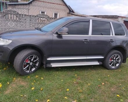 Черный Фольксваген Туарег, объемом двигателя 3 л и пробегом 300 тыс. км за 9300 $, фото 10 на Automoto.ua