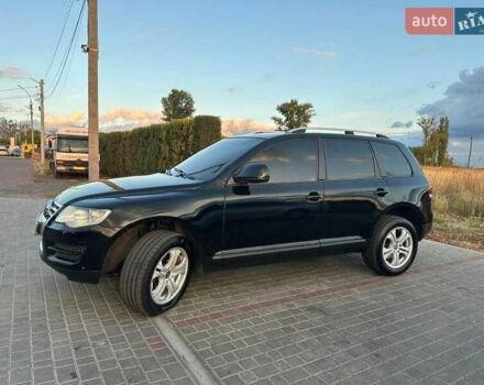 Черный Фольксваген Туарег, объемом двигателя 3 л и пробегом 198 тыс. км за 13086 $, фото 5 на Automoto.ua