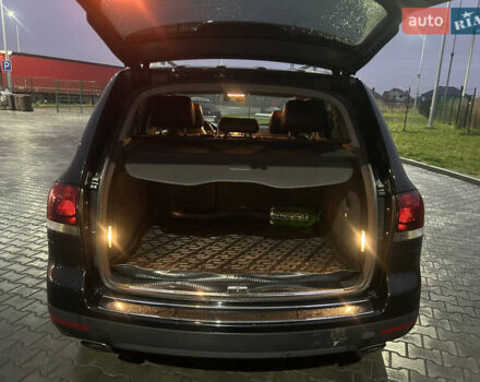 Черный Фольксваген Туарег, объемом двигателя 2.97 л и пробегом 159 тыс. км за 13800 $, фото 9 на Automoto.ua