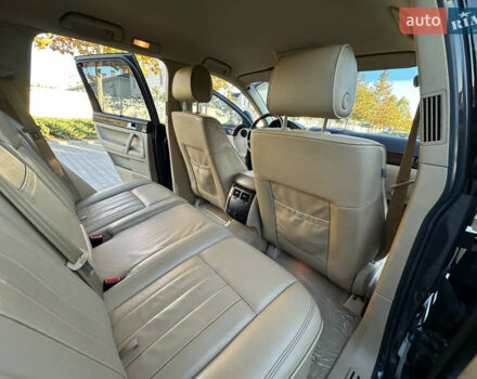 Черный Фольксваген Туарег, объемом двигателя 2.97 л и пробегом 240 тыс. км за 12200 $, фото 32 на Automoto.ua