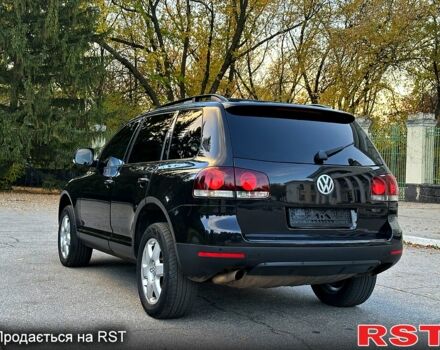 Фольксваген Туарег 2008 в Желтых Водах на Automoto.ua Черный Фольксваген Туарег, объемом двигателя 3 л и пробегом 221 тыс. км за 9800 $, фото 5 на Automoto.ua