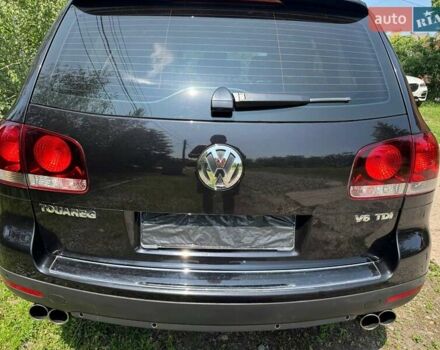Чорний Фольксваген Туарег, об'ємом двигуна 2.97 л та пробігом 110 тис. км за 12900 $, фото 4 на Automoto.ua
