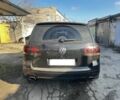 Чорний Фольксваген Туарег, об'ємом двигуна 3 л та пробігом 335 тис. км за 8499 $, фото 4 на Automoto.ua