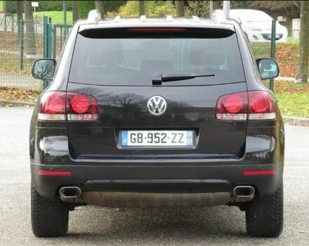 Черный Фольксваген Туарег, объемом двигателя 0 л и пробегом 230 тыс. км за 3700 $, фото 2 на Automoto.ua