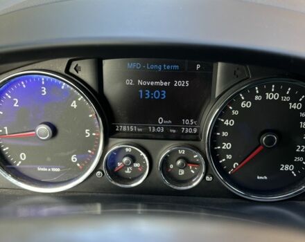 Черный Фольксваген Туарег, объемом двигателя 3 л и пробегом 278 тыс. км за 7500 $, фото 3 на Automoto.ua