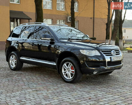 Черный Фольксваген Туарег, объемом двигателя 3 л и пробегом 314 тыс. км за 10500 $, фото 5 на Automoto.ua